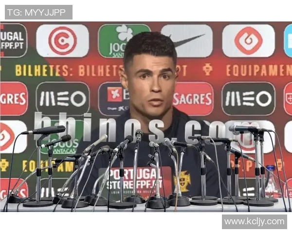 足球界顶级球星联手竞技：传奇巨星齐聚一场梦幻对决